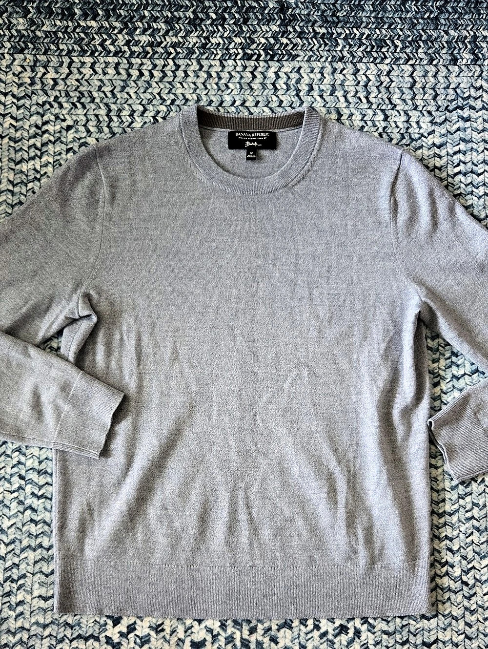 Banana Republic Italian Merino Crew-Neck Sweater Crewneck in Heathered Lt Blue